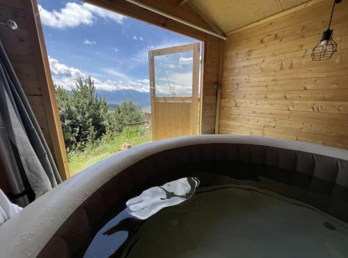 Jacuzzi privé & Jardin - T2 cosy proche Font-Romeu