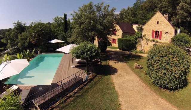 Jacuzzi, sauna, pool. 18thC house. New Listing.