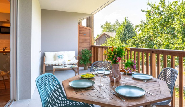 Jade et Elena by Interhome