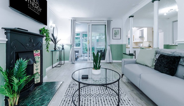 Jade House, Manchester - by Synergy Estates