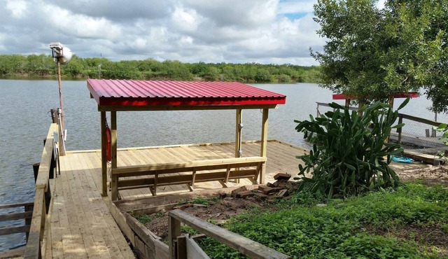 "Jade" House Rental w/ Fishing Pier & Boat Dock