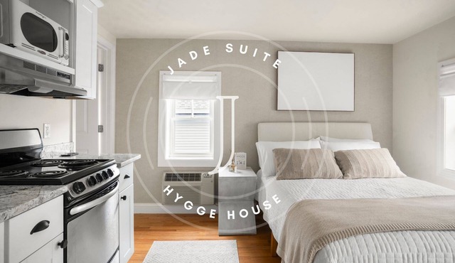 Jade Suite at The Hygge House