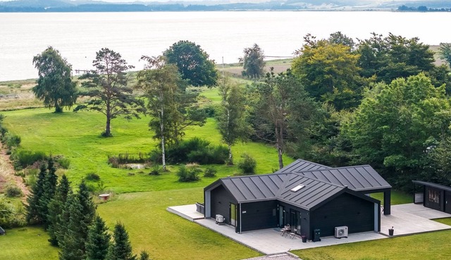 "Jahn" - 250m to the fjord by Interhome