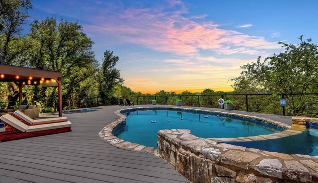 Jalsa I Luxury escape, pool, HT, Pickleball