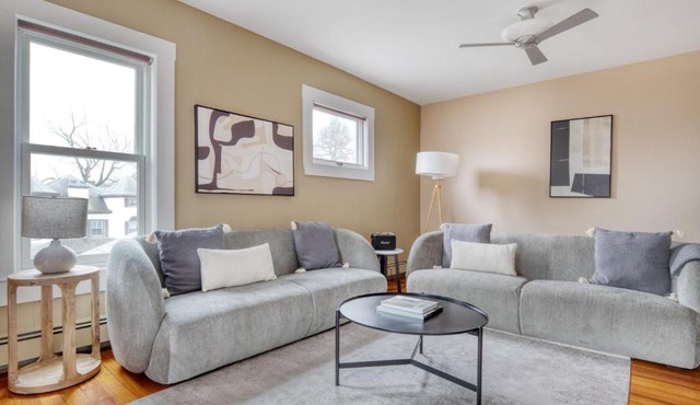 Jamaica Plain 3br w wd nr Olmstead Park BOS-831