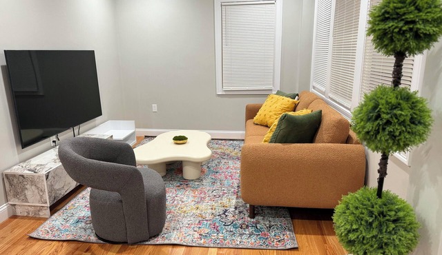 Jamaica Plain - 4BR2BA Urban Retreat/Near T