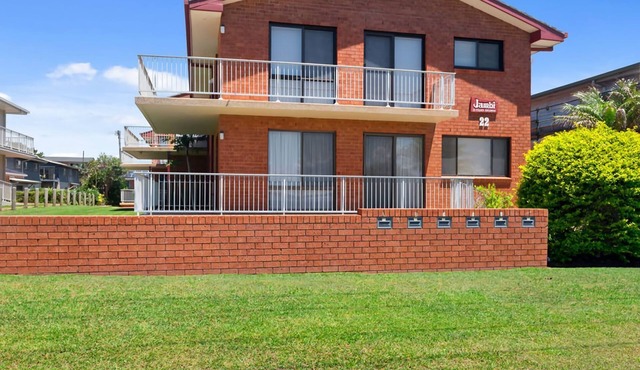 Jambi Ocean View - oceanfront Woolgoolga