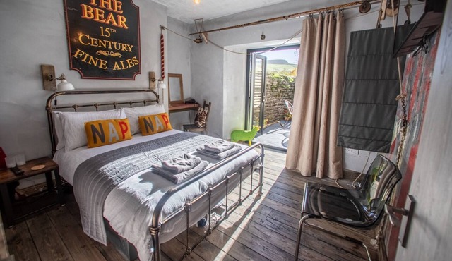 James Place @ Dowlais