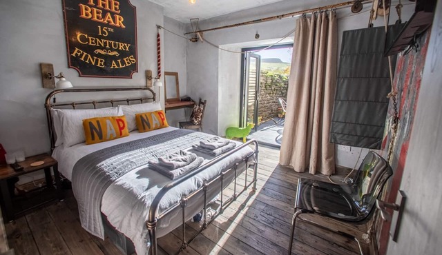 James' Place Dowlais Self Catering Studio 1 Butty