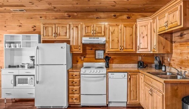 James River Haven | The Cabins at Galena Cabin 4