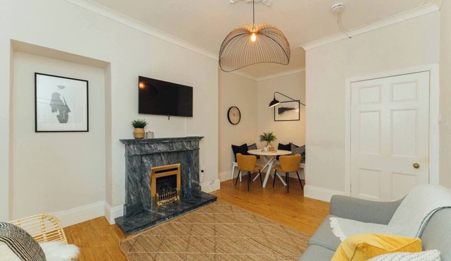 James Street · 2 Bedroom Apartment