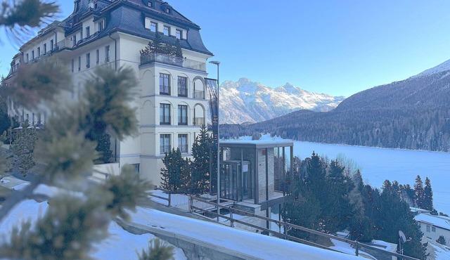 JAMES TASM04 - exceptional apartment with lake view downtown Sankt Moritz