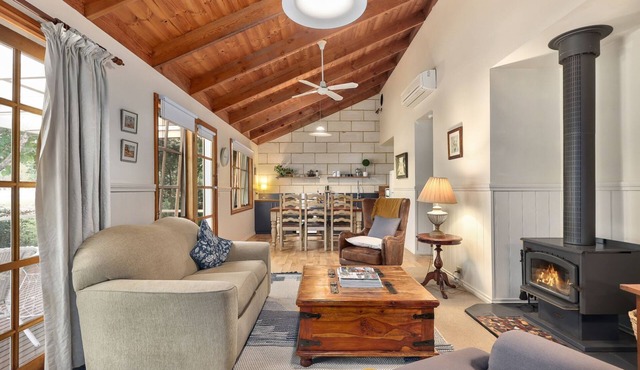 Jamieson Cottages - Cottage Three - Sleeps 4