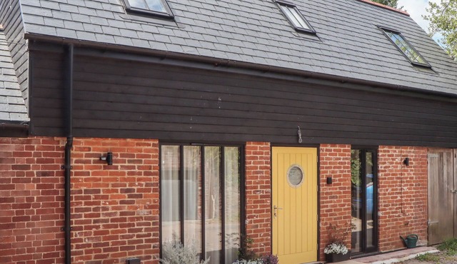 JAMS, family friendly, with a garden in Lympstone