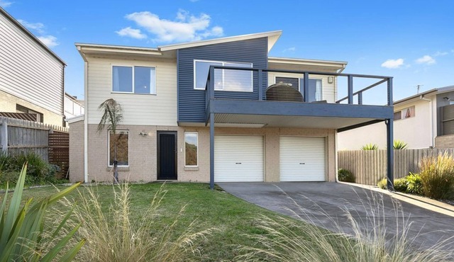 Jan Juc Ocean Views - pet friendly