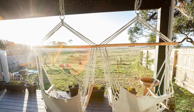 Jandi - King Bed - Starlink - EV Charger