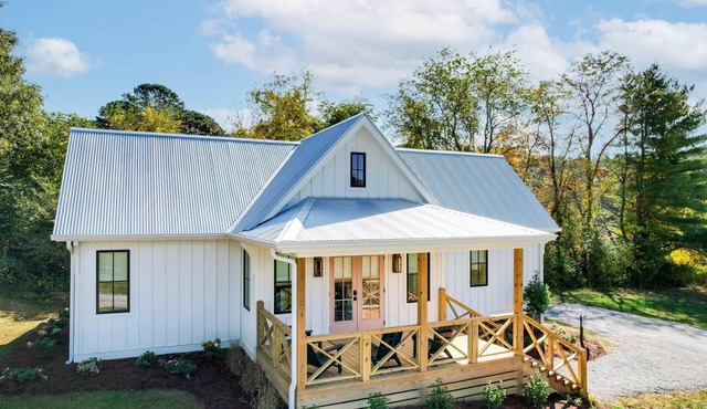 Jane Cottage at Julep Farms