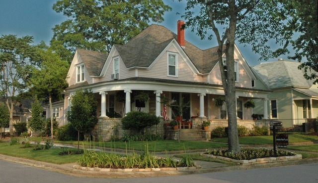 Janssen Park Place B&B