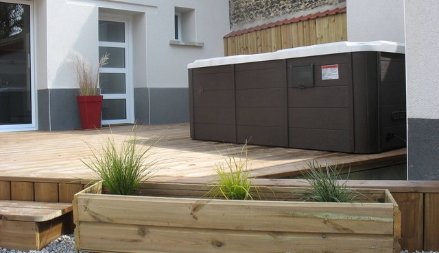 japanese-style house, japanese garden near the beach