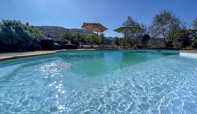 Jardin des Abeilles - Famille, Rivière, Zen - by TGB