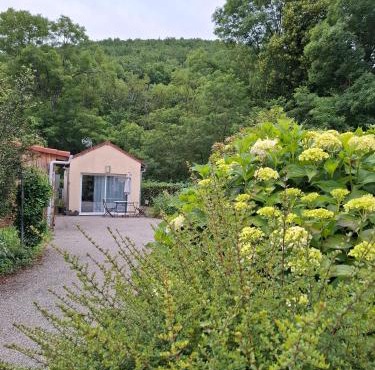 Jardin Fleuri - Proche Foix