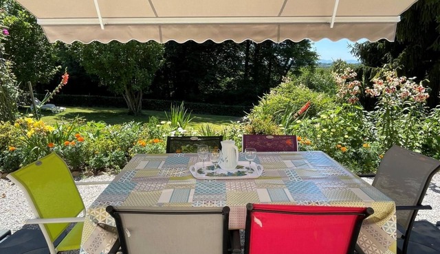 JARDIN FLEURI - SUS - Gîte
