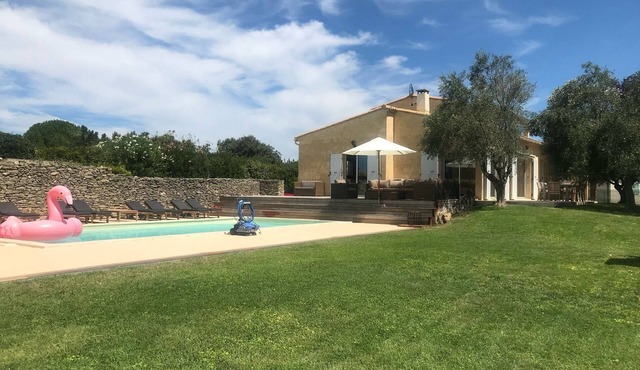 Jardin d’Uzès - Climatisée avec piscine