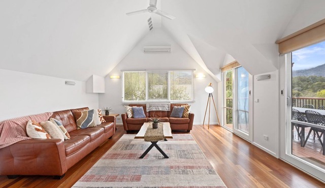 Jarrah Lodge - Sleeps 10 - Merrijig