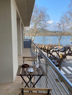 JASALPI único apartamento delante del Lago de Banyoles