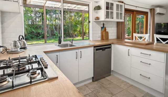 Jasmin Beach Escape S