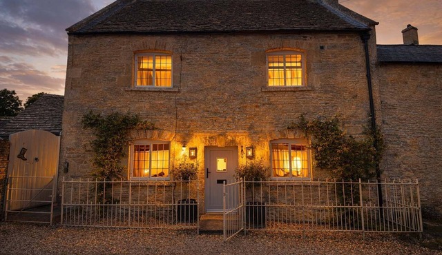 Jasmine Cottage | English Grade II | Upper Slaughter