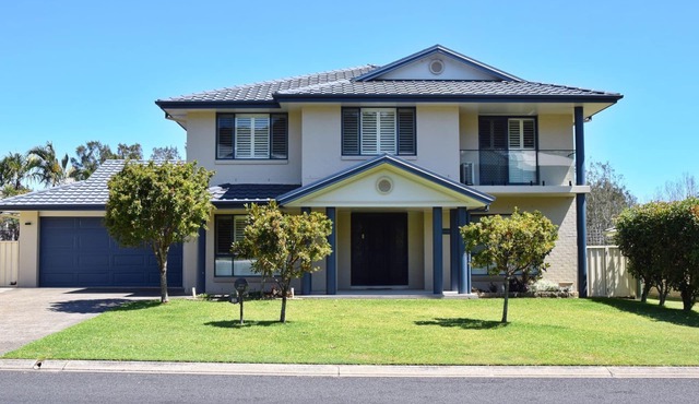 Jaspa - River Views.