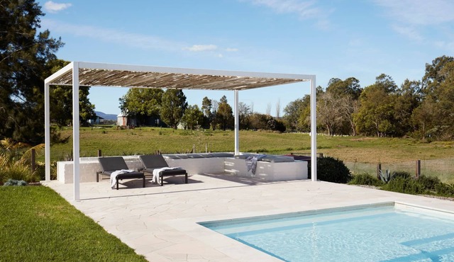 Jaspers Run by Contemporary Hotels