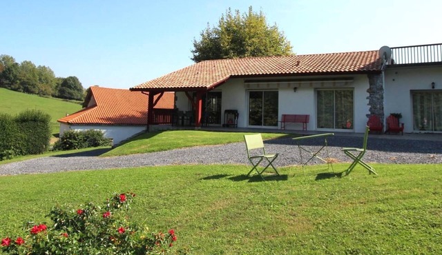 Jauregia - Saint-esteben