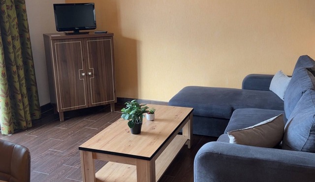 Jausiers: T3 Duplex, 6 pax, Terrace, Pets Allowed