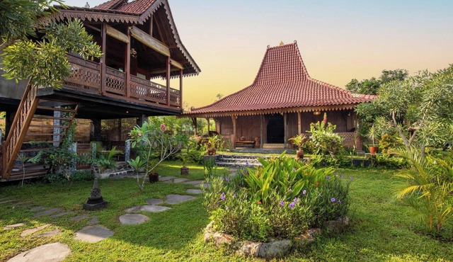 JavaLO Villa Lombok