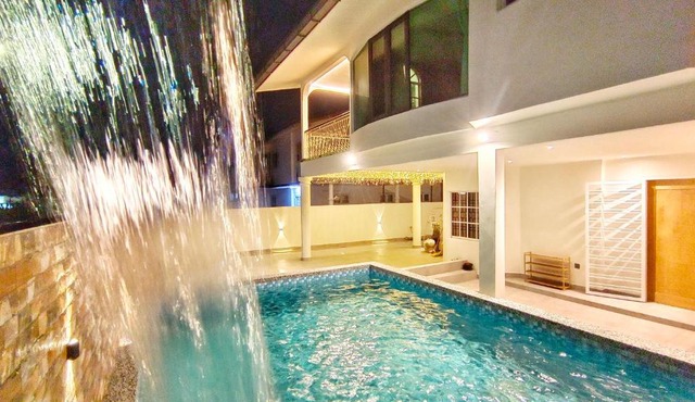 JB City Villa (Private Pool)