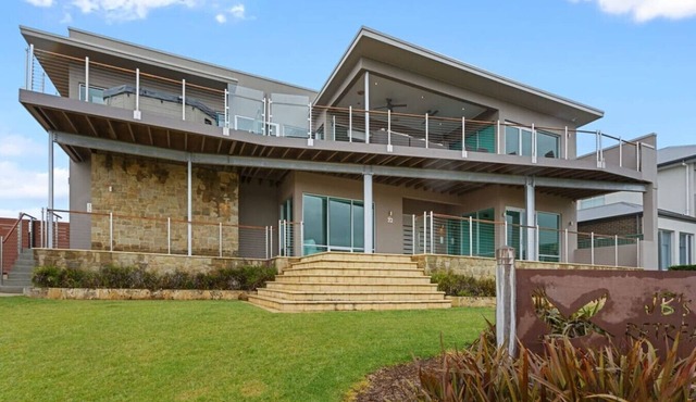 JB`S Retreat - Rate variable *see rates below*