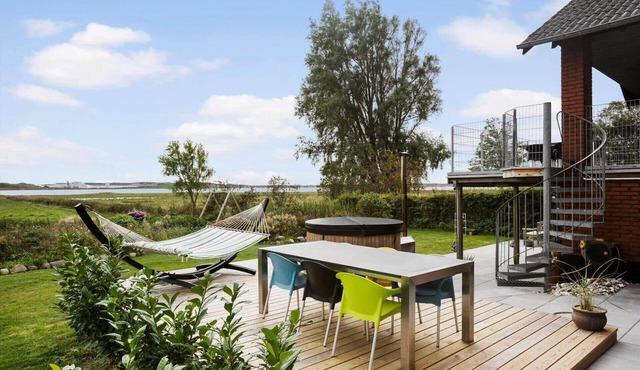 JB244 Løgstør - Aggersborgvej 51