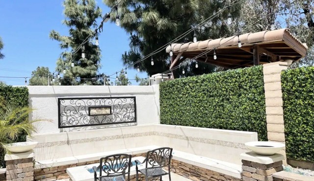 JC’s Modern Paradise