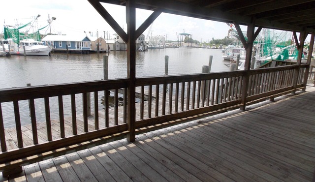 Jean Lafitte Harbor - BUNKHOUSE 2