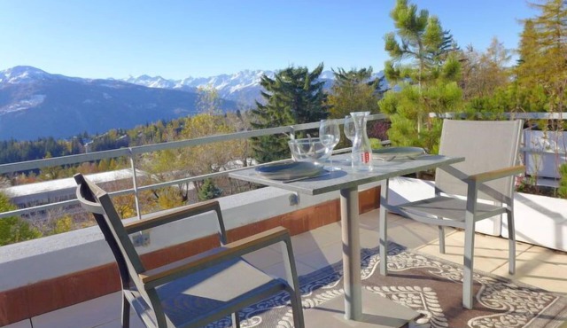 Jeanne D'Arc Apt. C-28 by Interhome