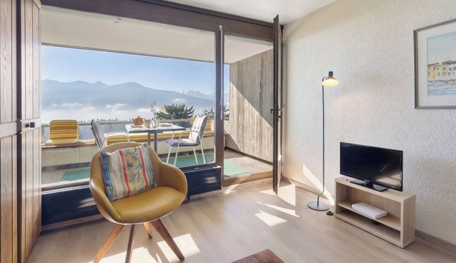 Jeanne D'Arc Apt. A-8 by Interhome