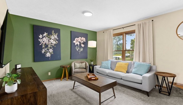 Jeff 2 · 2Bed BloNo Gem: Near Rivian & Statefarm Offices