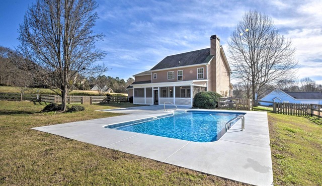 Jefferson Home w/Screened Patio - on 1 Acre!