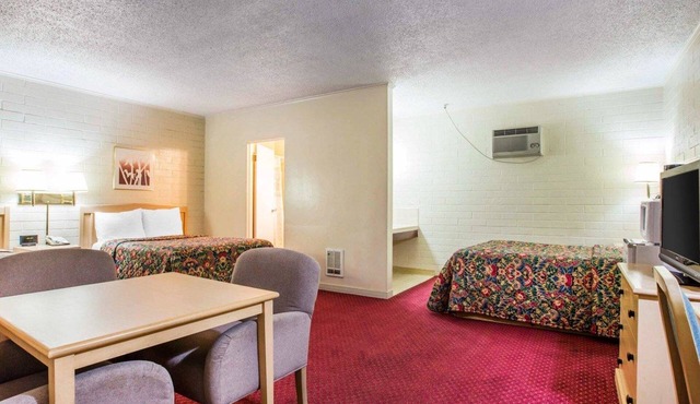 Jefferson Inn