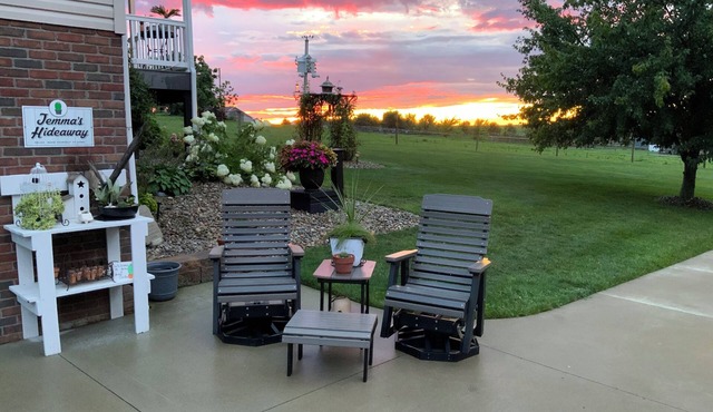 Jemma’s Hideaway in Amish Country