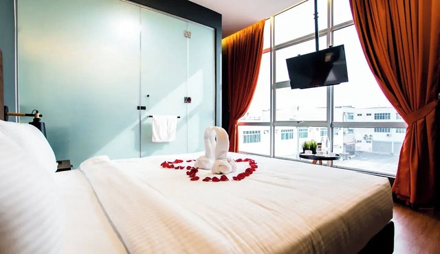 Jenjarom Boutique Hotel