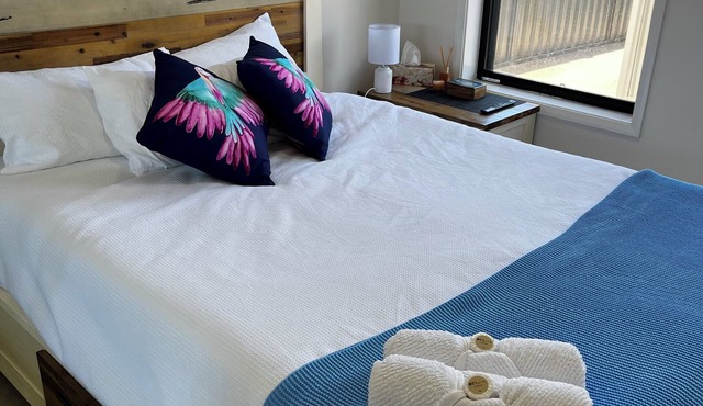 Jenna’s Retreat by the Bay