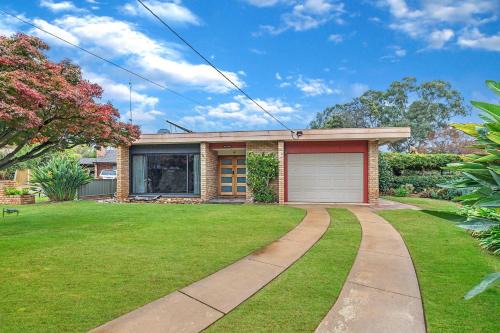 Jensen House - Retro Style with a modern update